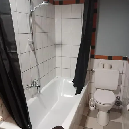 Zentrum 10 Vh 2og R *